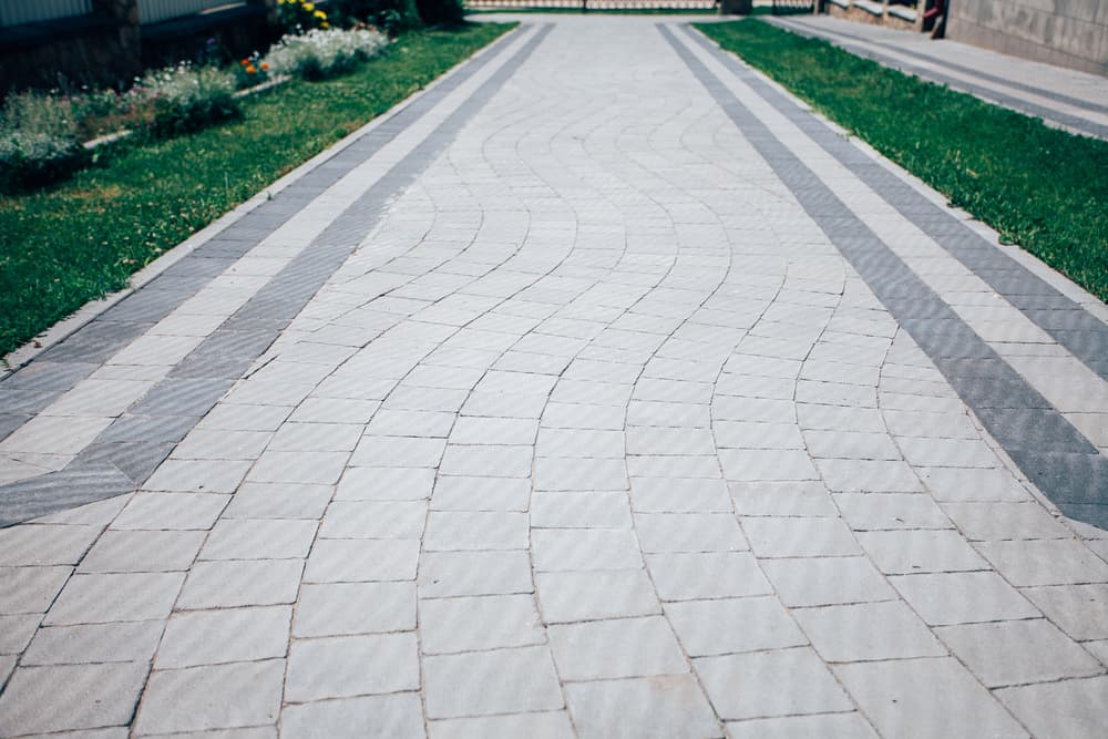 Expert Driveway Paver Installation in Fort Lauderdale, FL